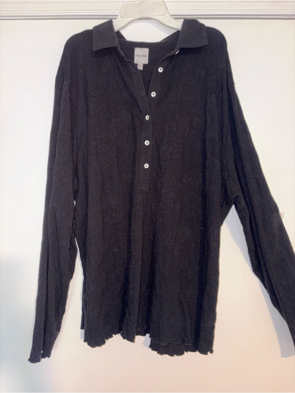 NIC+ZOE Black Long-Sleeve Polo Knit Shirt